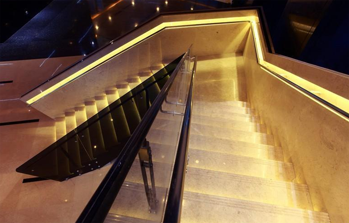 �й���304����(�������޹�˾)-�ٷ���վ