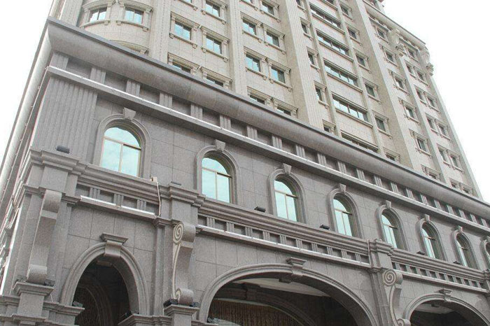 ŷʽ���ɹ�ʯ��Ļǽ��һЩѧ��