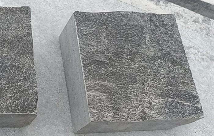 1-230415092S1222 芝麻灰马蹄石通例尺寸您知路吗?